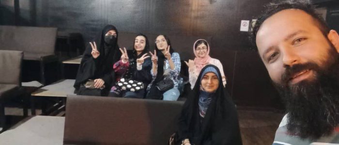 محسن عبدی بازیگر بلاپر تهران کرج نویسنده بازیگری تئاتر مدرس نمایش کرج البرز رادیو صدا گویندگی بازیگری بازیگر محسن عبدی تئاتر مدرس نمایش کرج البرز رادیو صدا گویندگی